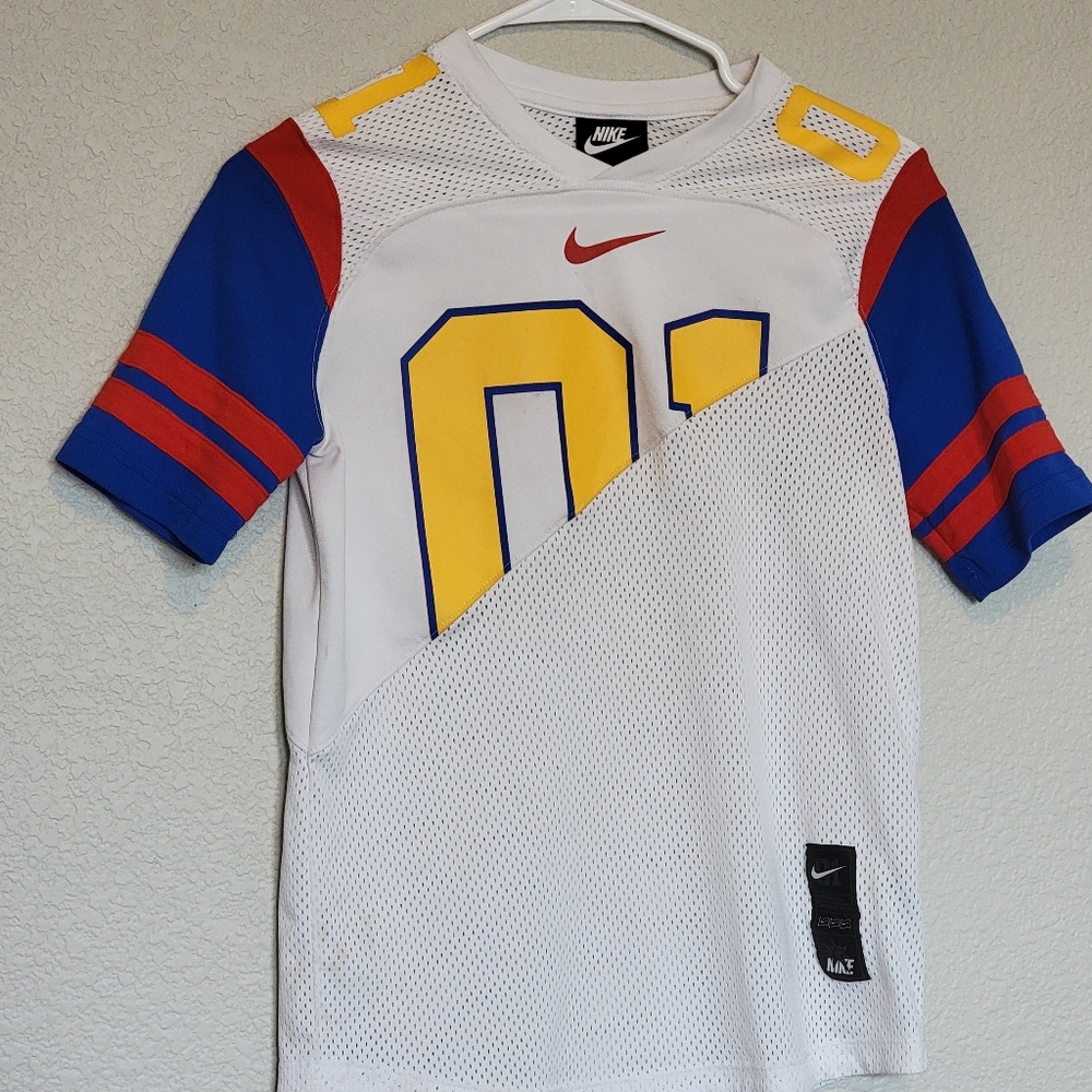 Nike Future Classic Boys Sports Jersey Loose Fit Size small multicolored
